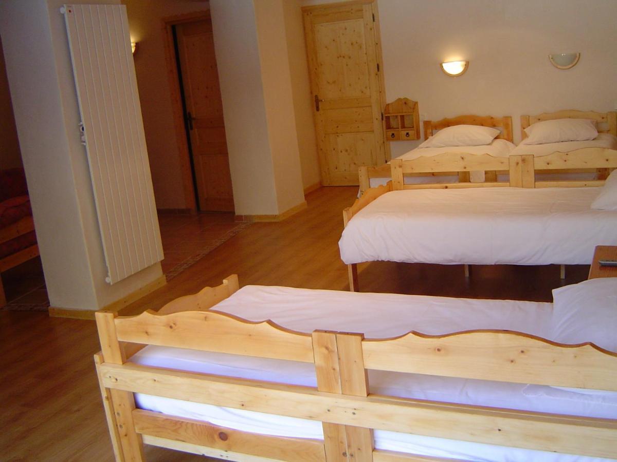 Hotel Les Chalets บรีดเดอ-เล-แบ็ง ภายนอก รูปภาพ