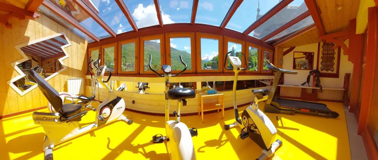 Hotel Les Chalets บรีดเดอ-เล-แบ็ง ภายนอก รูปภาพ